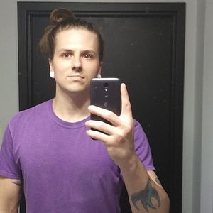 Meet your Posher, Aaron